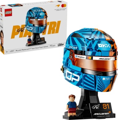 Конструктор LEGO Editions 43017 "Шлем Оскара Пиастри"